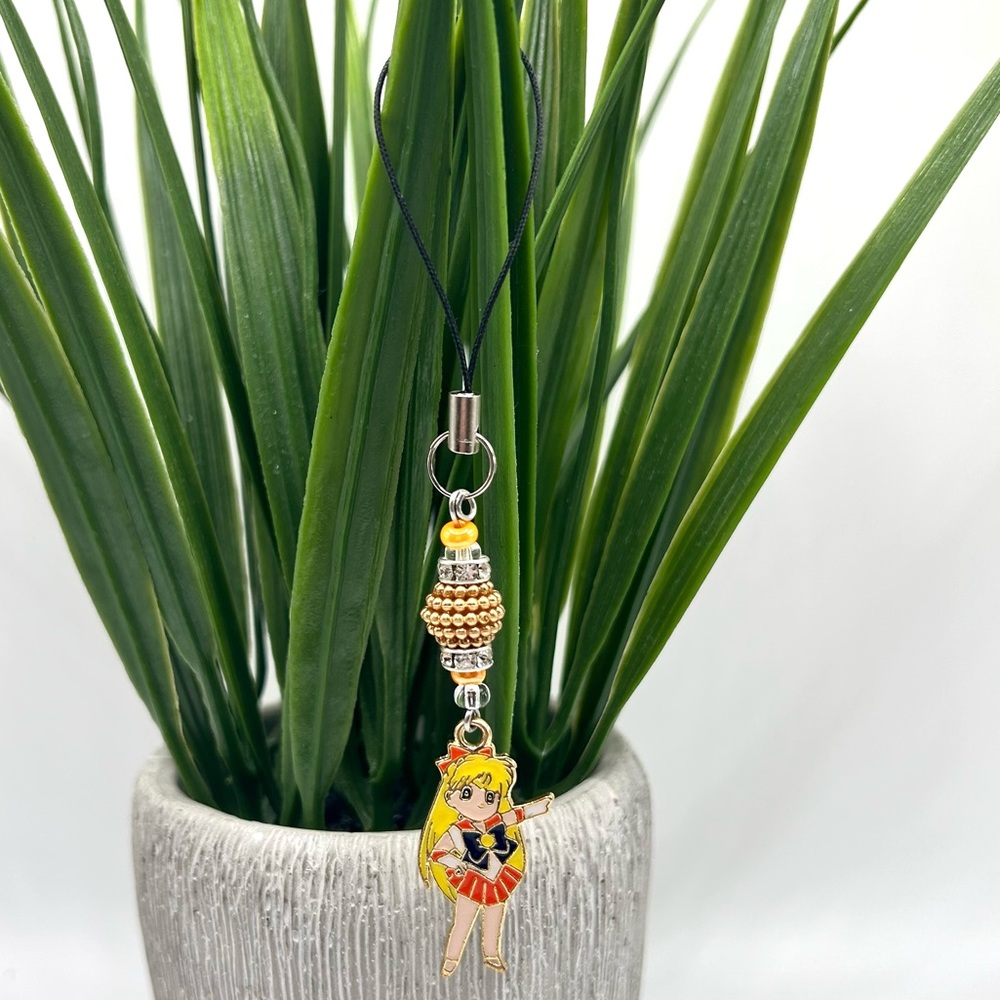 Sailor 🧡 Venus Phone Charm